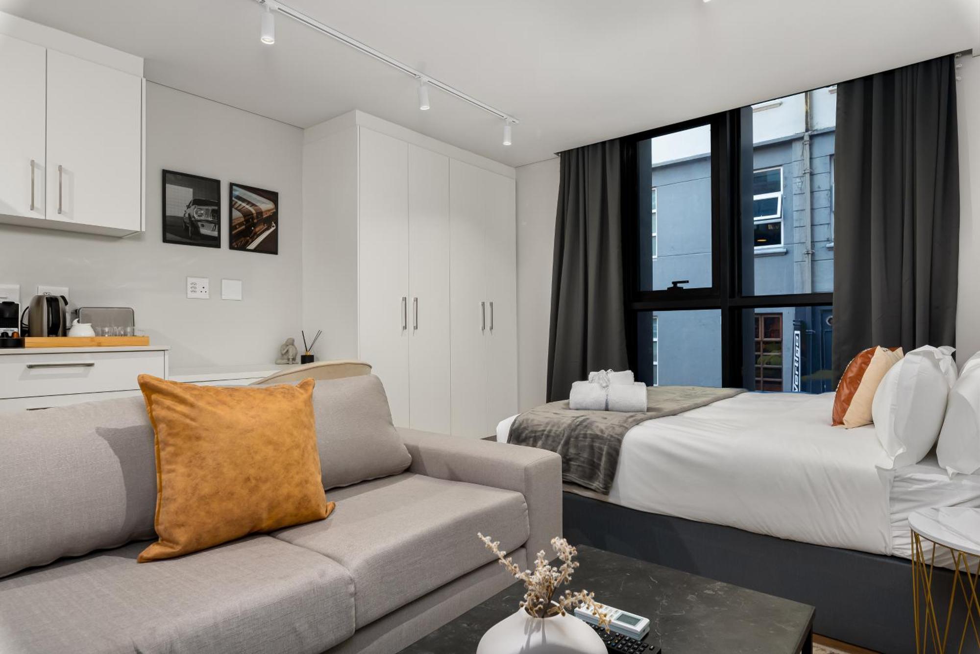קייפטאון The Tokyo Aparthotel By Totalstay מראה חיצוני תמונה