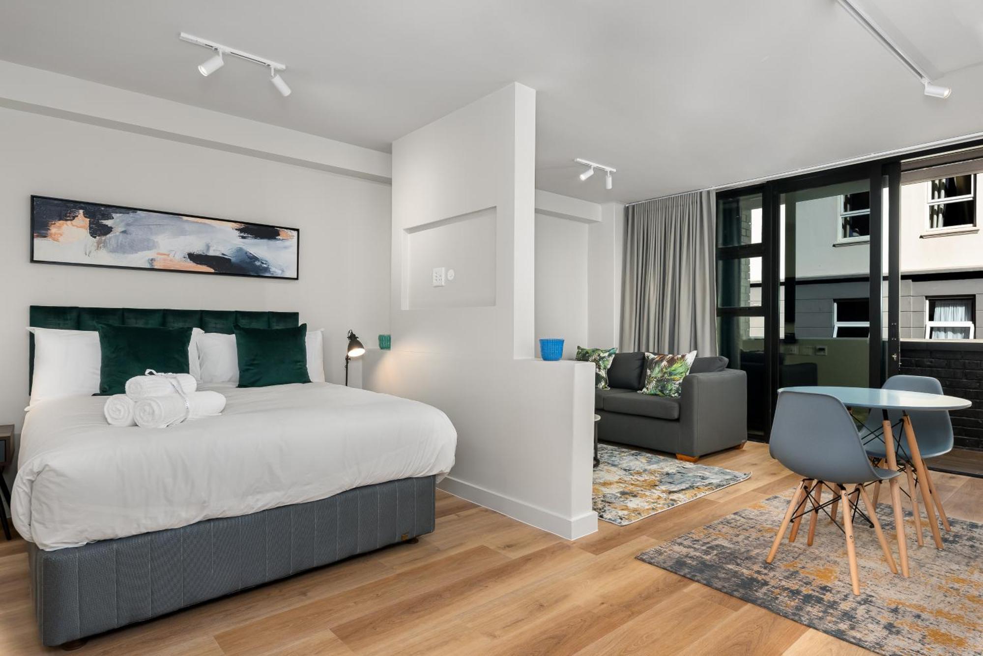 קייפטאון The Tokyo Aparthotel By Totalstay מראה חיצוני תמונה