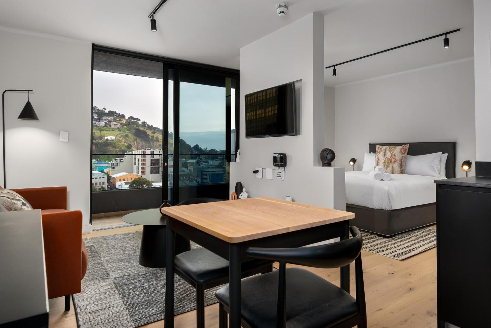 קייפטאון The Tokyo Aparthotel By Totalstay מראה חיצוני תמונה